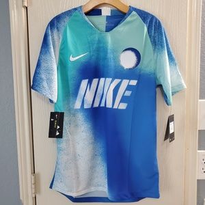 NWT Men's Nike Dry Strike SS Spray Top (Medium)